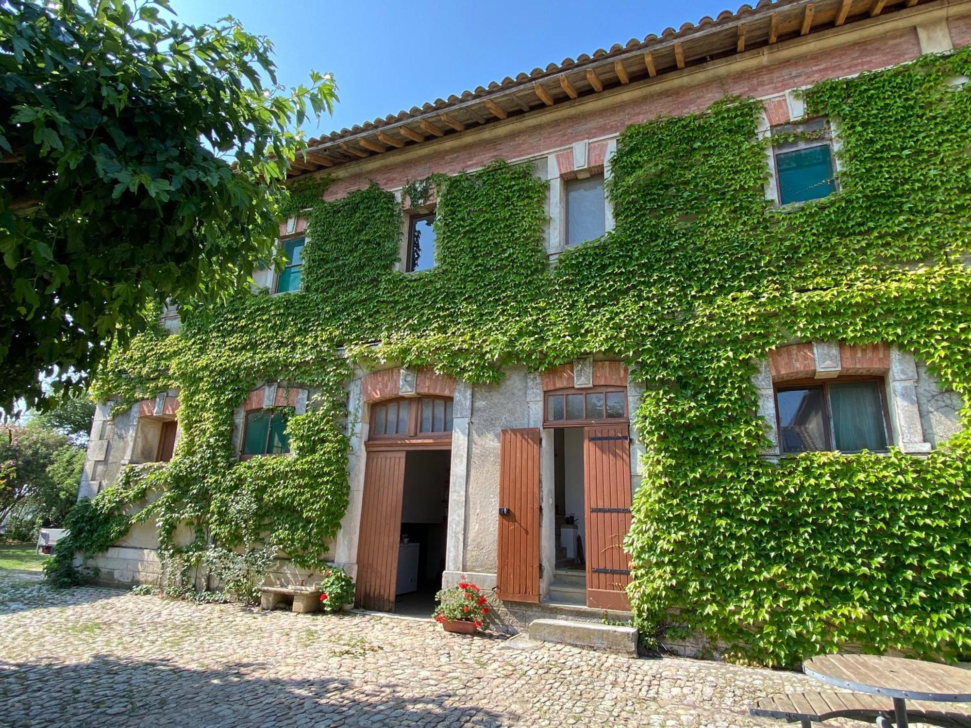 Les Pierrades En Camargue Villa Vauvert Buitenkant foto