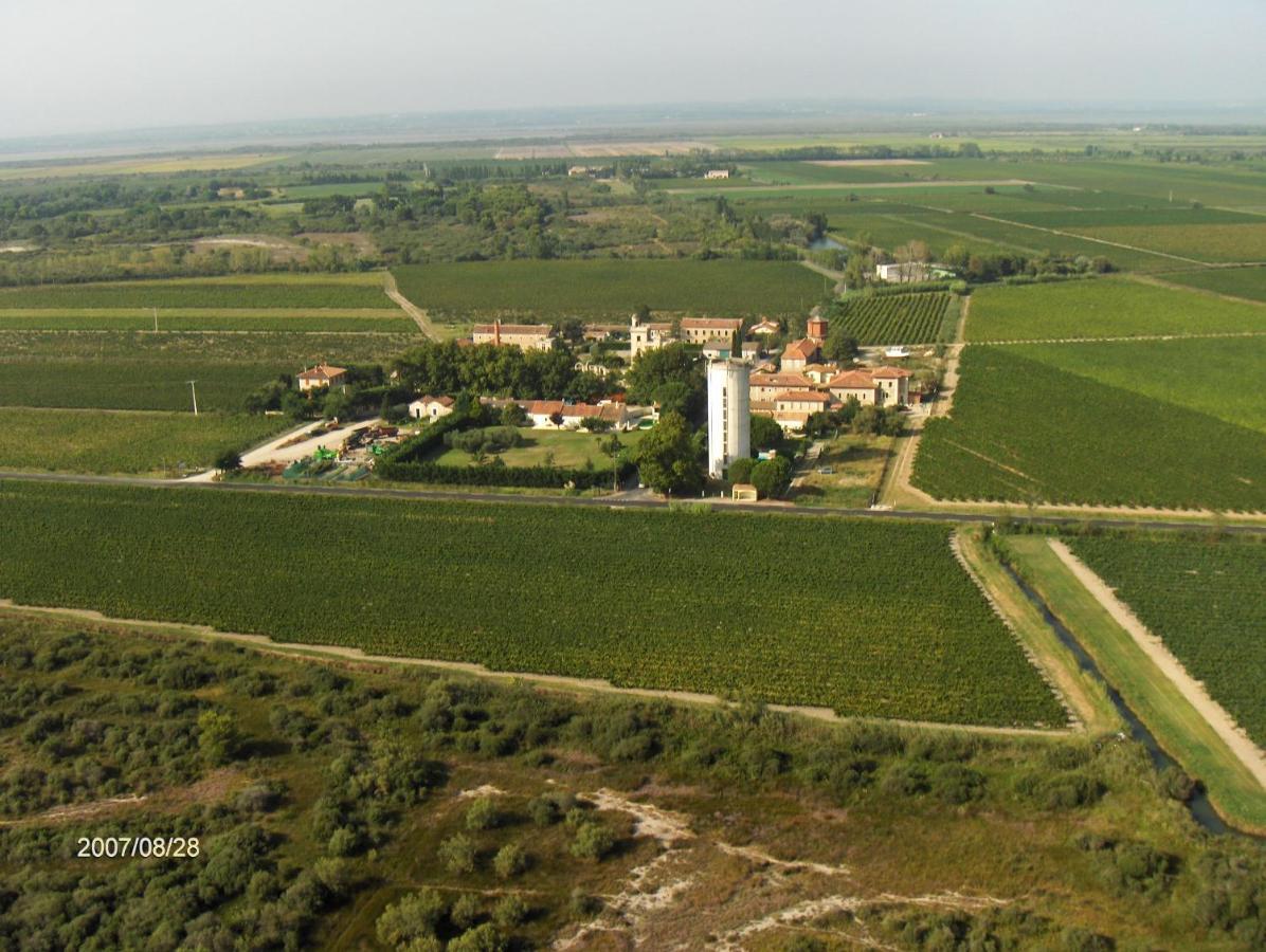 Les Pierrades En Camargue Villa Vauvert Buitenkant foto